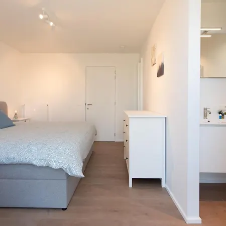 Petit Mouche - Recently Renovated Close To Villa