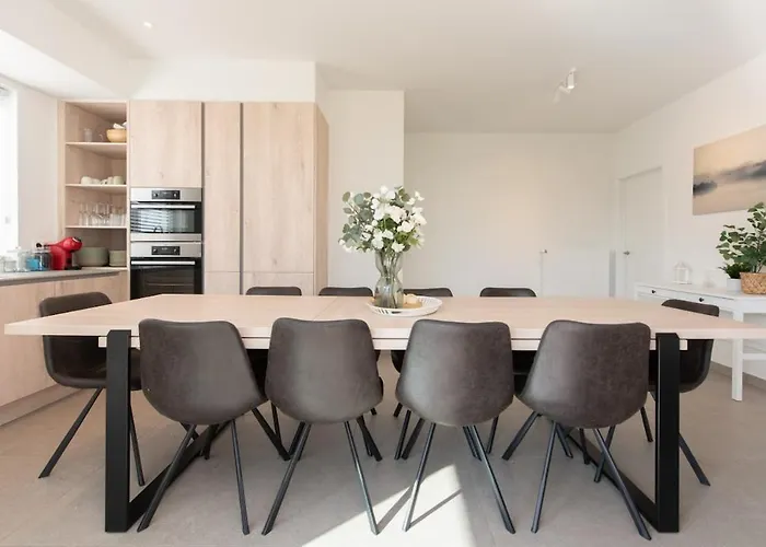 Petit Mouche - Recently Renovated Close To Villa *